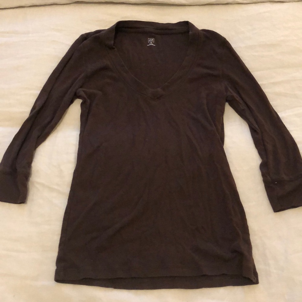 Brown 3’4 length sleeve long sleeve t-shirt